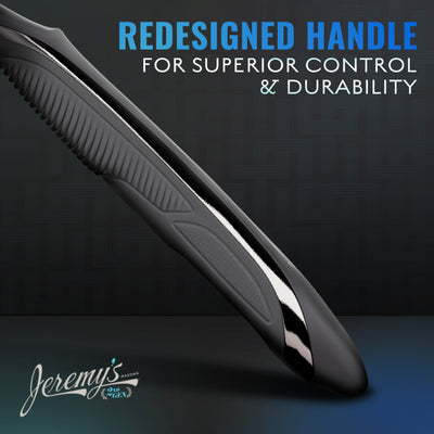 Ergonomic razor handle with a durable design for a secure and comfortable grip